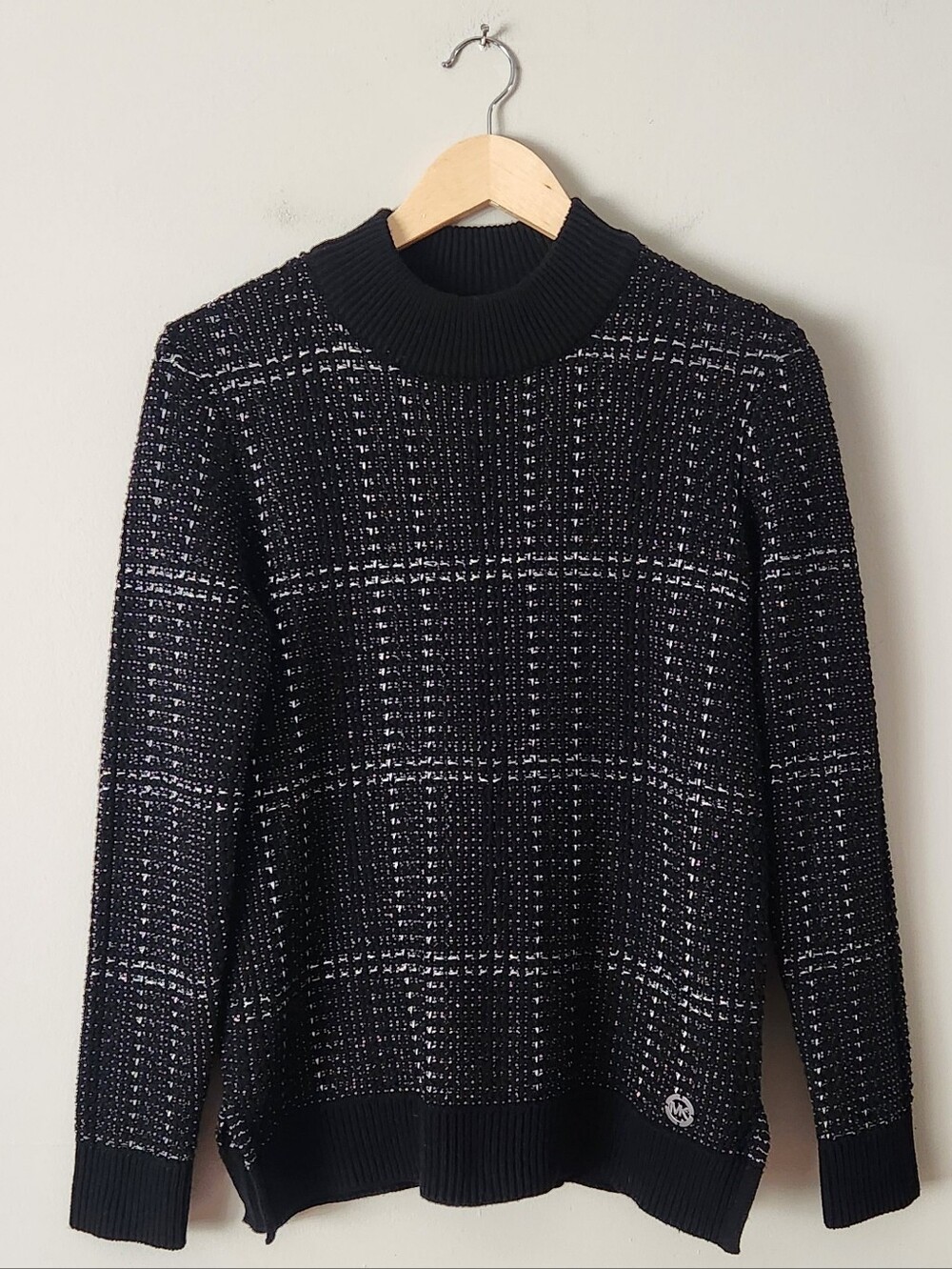 Michael Kors Black & Silver Metallic Windowpane Mock Turtleneck Sweater Sz S